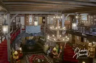 El Rancho Hotel