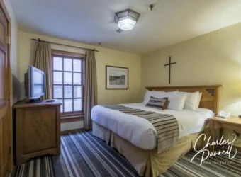 A Wheelchair-Accessible Santa Fe Lodging Choice